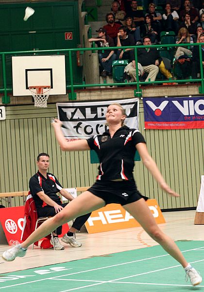 Carola Bott beim Badminton-Länderspiel Deutschland - England in Wuppertal, Foto: Frank Kossiski